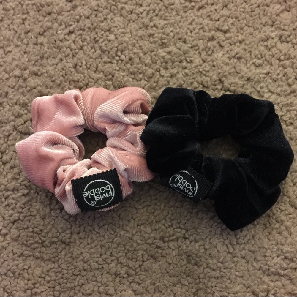 NWOTS invisibobble scrunchies
